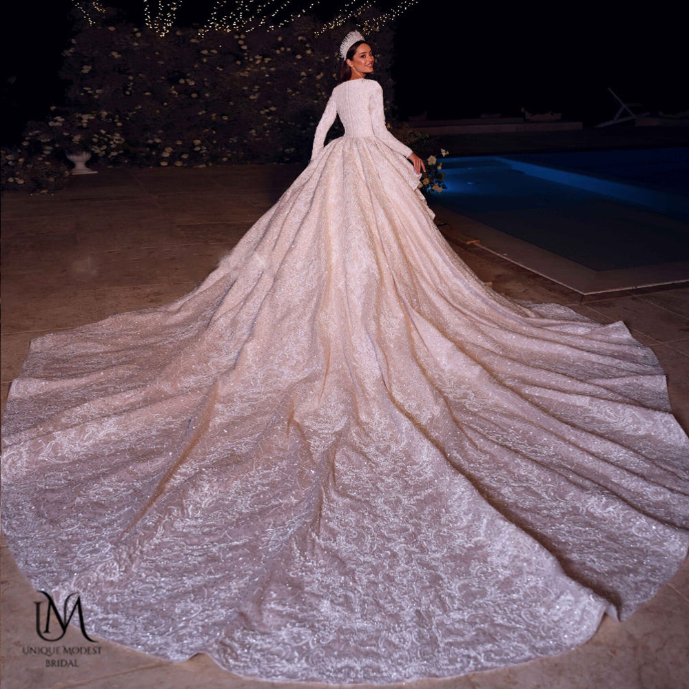 Sophia - Elegant Modest Wedding Dress in Satin and Lace