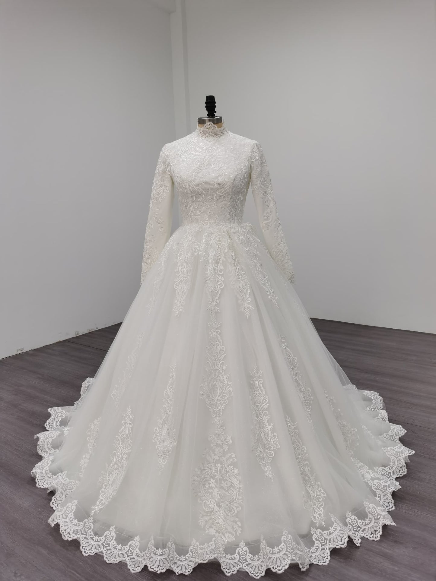 Elegara - Long Sleeve A-Line Modest Wedding Dress
