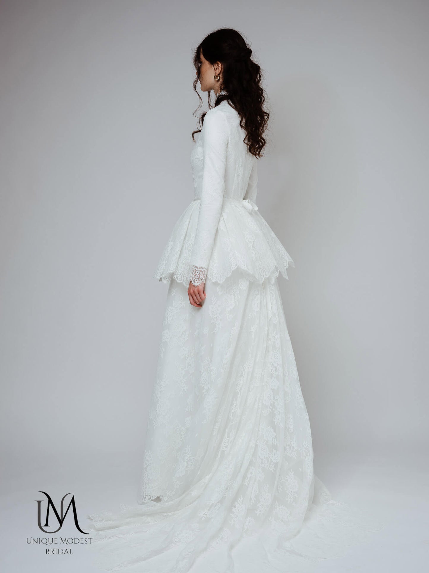 Angel - Modest Lace Long-Sleeve Wedding Dress with High Neck