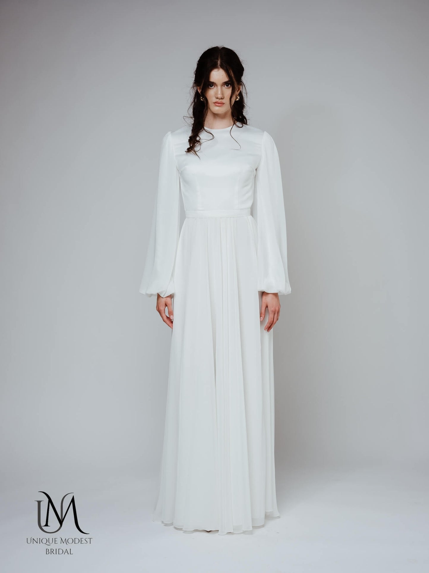 Pearl - Modest Long-Sleeve A-Line Wedding Dress