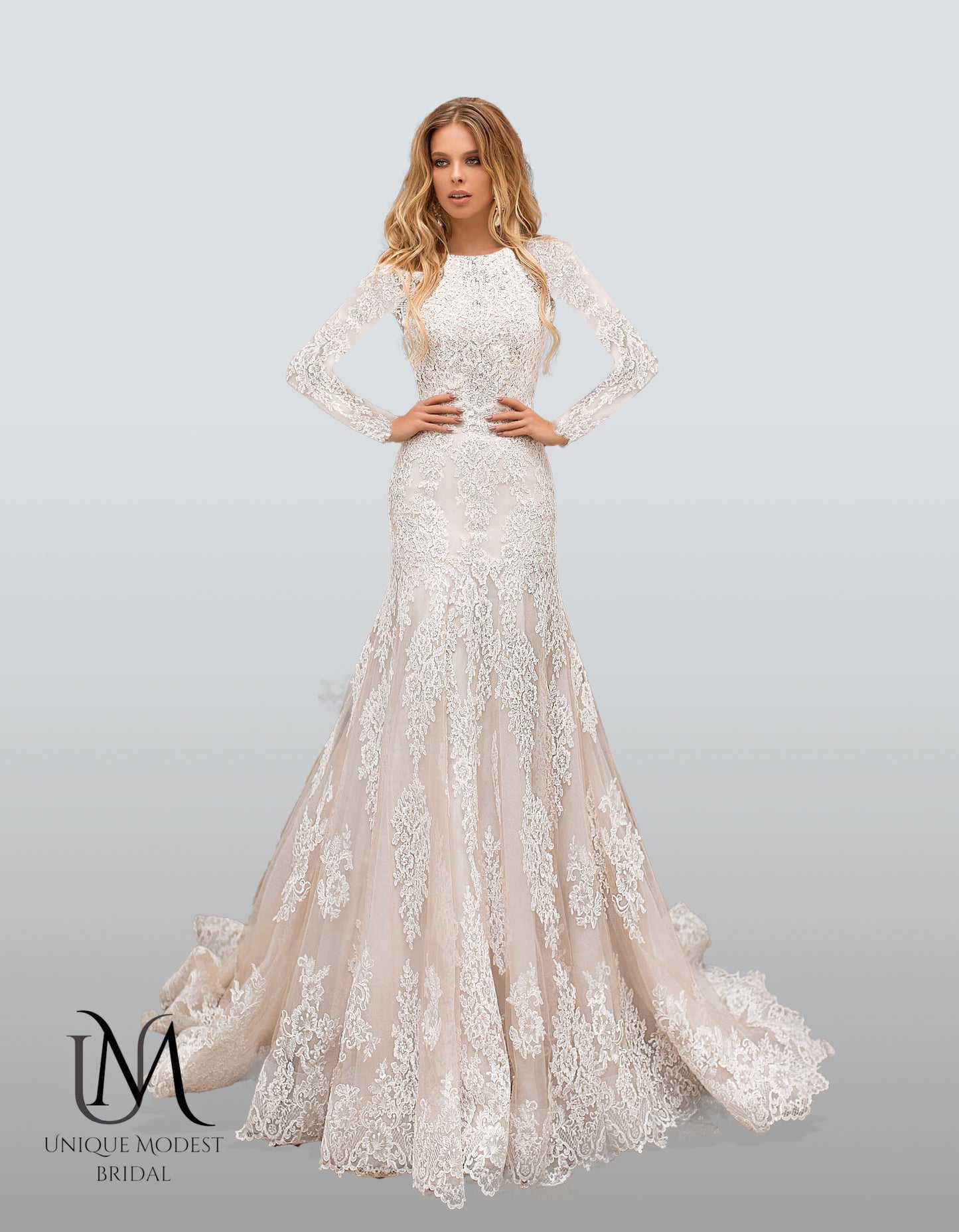 Ariel - Long Sleeve Elegant Mermaid Modest Wedding Dress