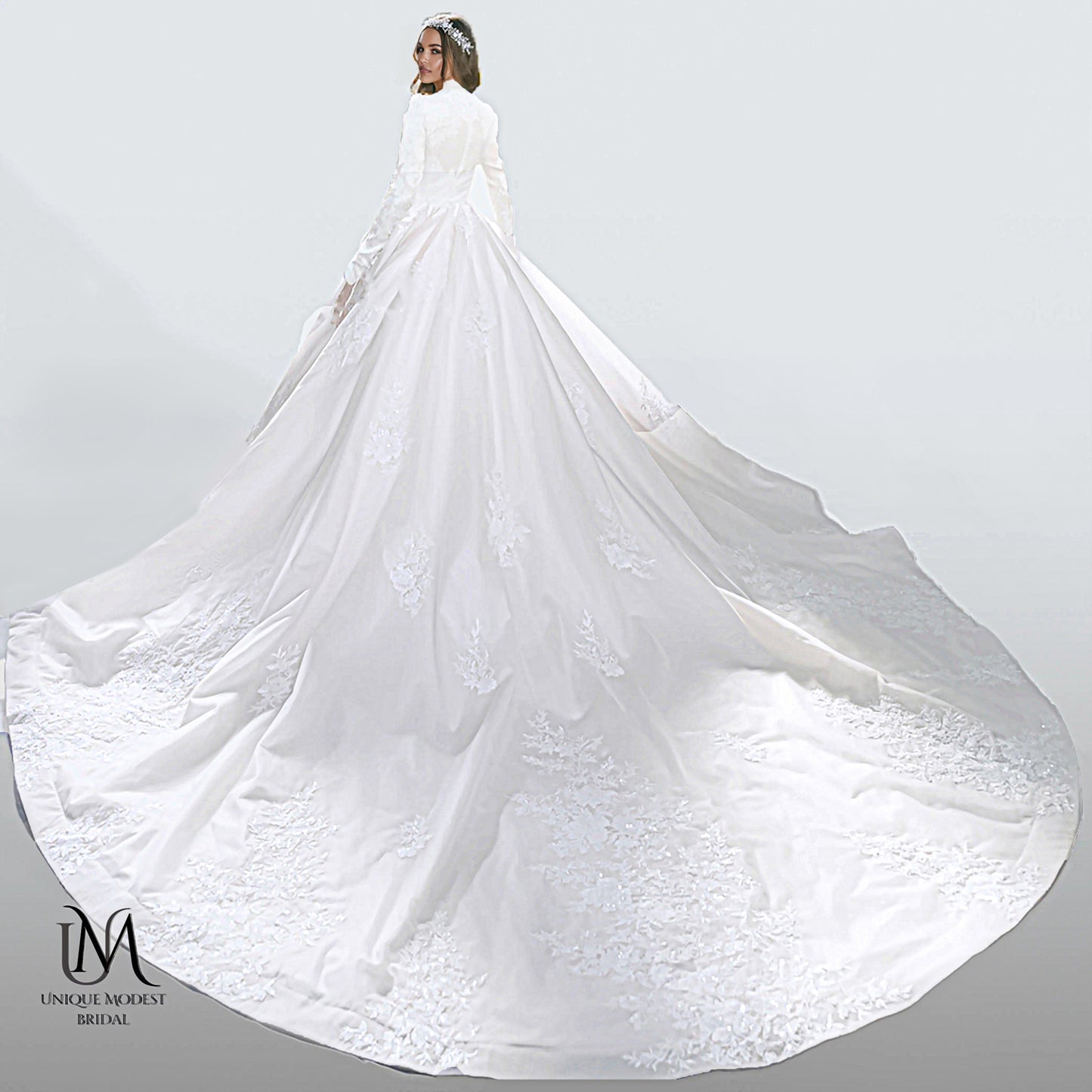 Aurora - Elegant A-Line / Ball Gown Modest Wedding Dress