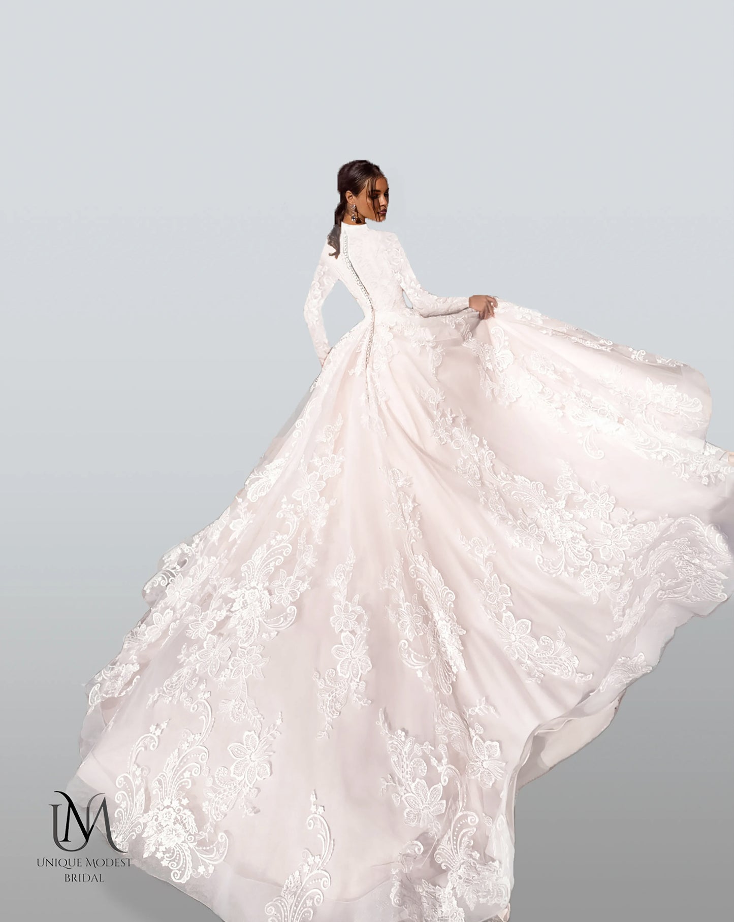 Bloomify - Elegant A-Line Long Sleeve Modest Wedding Dress