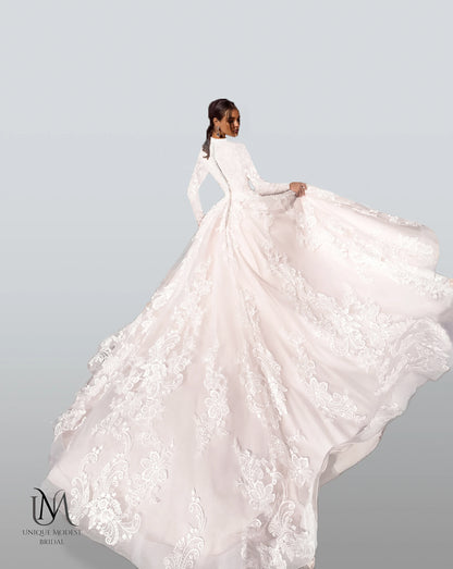 Bloomify - Elegant A-Line Long Sleeve Modest Wedding Dress