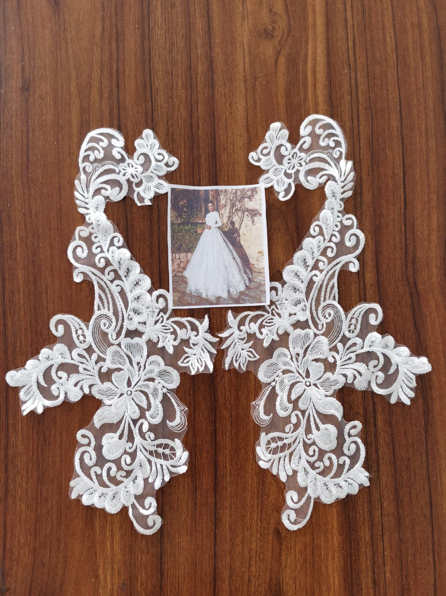 Bloomify - Elegant A-Line Long Sleeve Modest Wedding Dress
