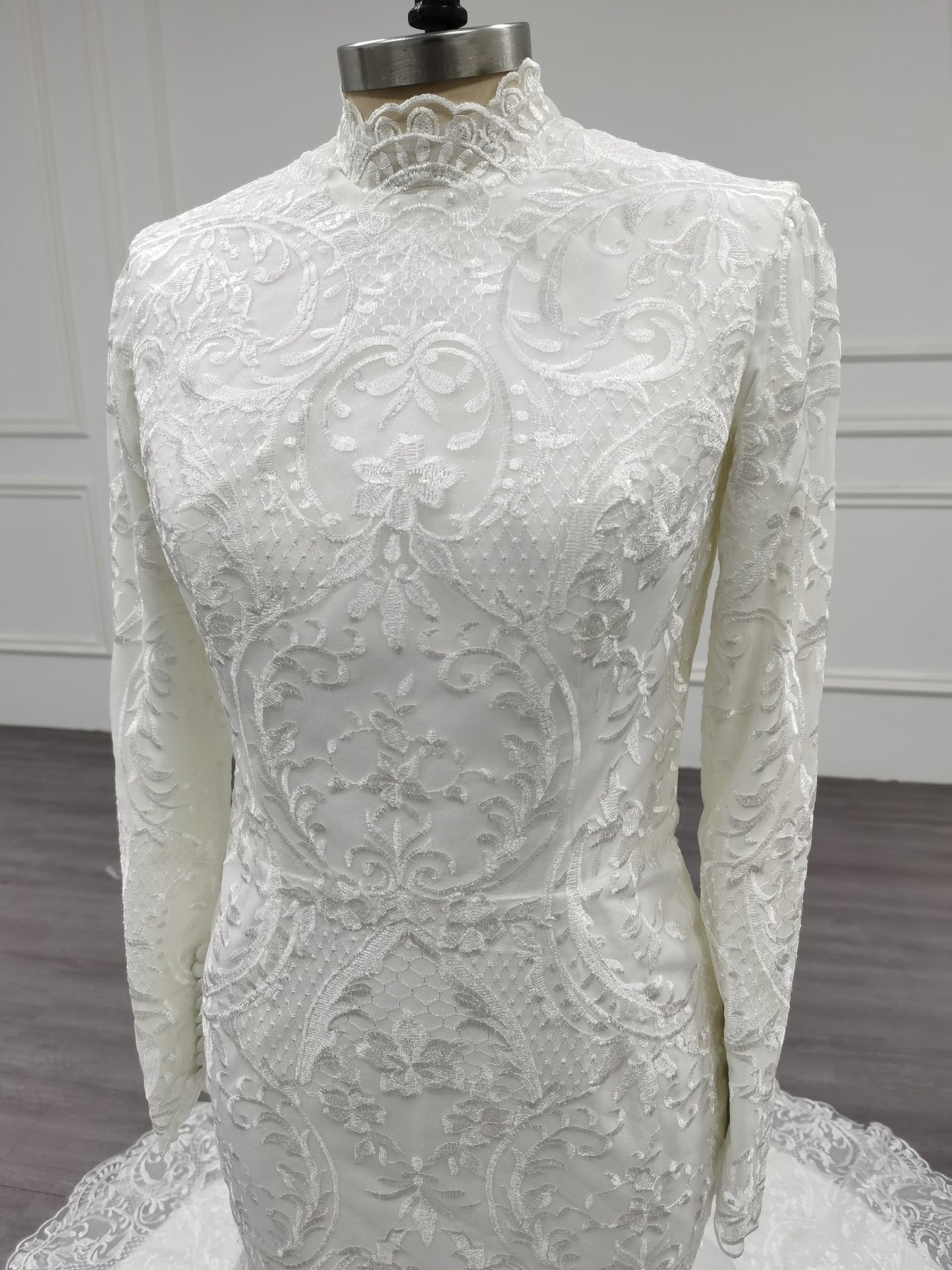 Ariel - Long Sleeve Elegant Mermaid Modest Wedding Dress