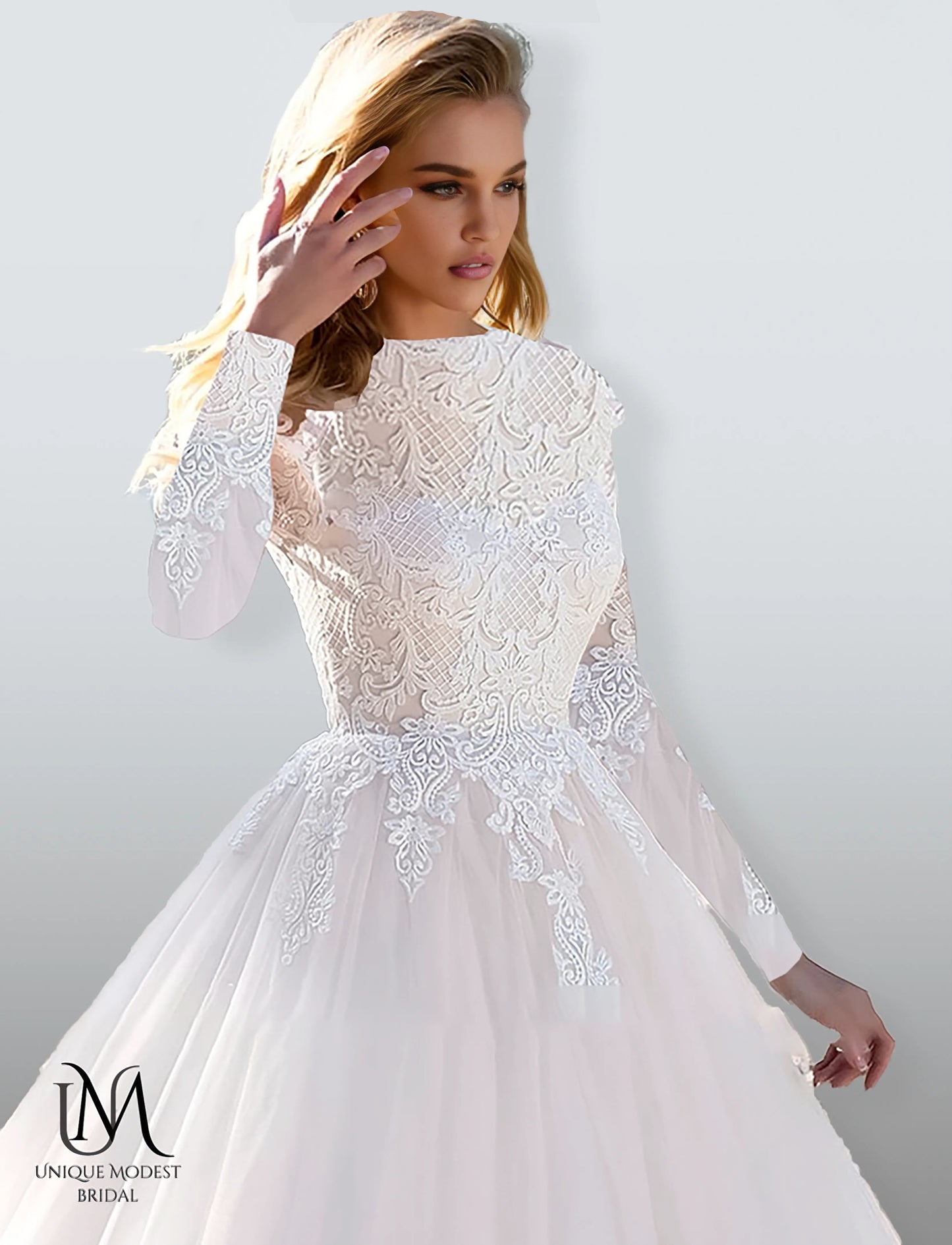 Stella - Long Sleeve A-Line / Ball Gown Modest Wedding Dress