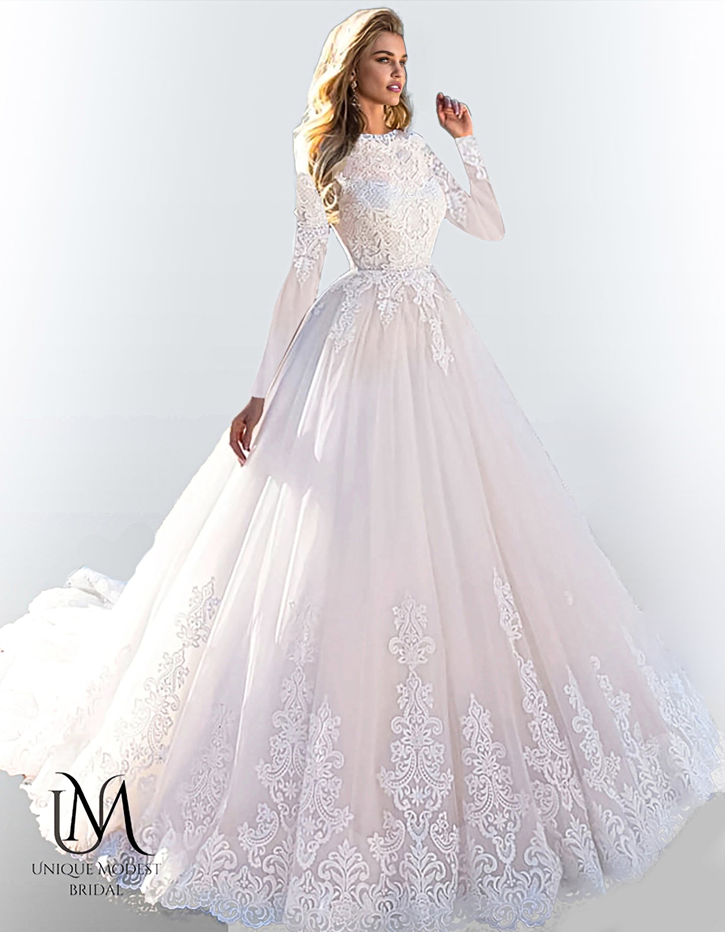 Stella - Long Sleeve A-Line / Ball Gown Modest Wedding Dress