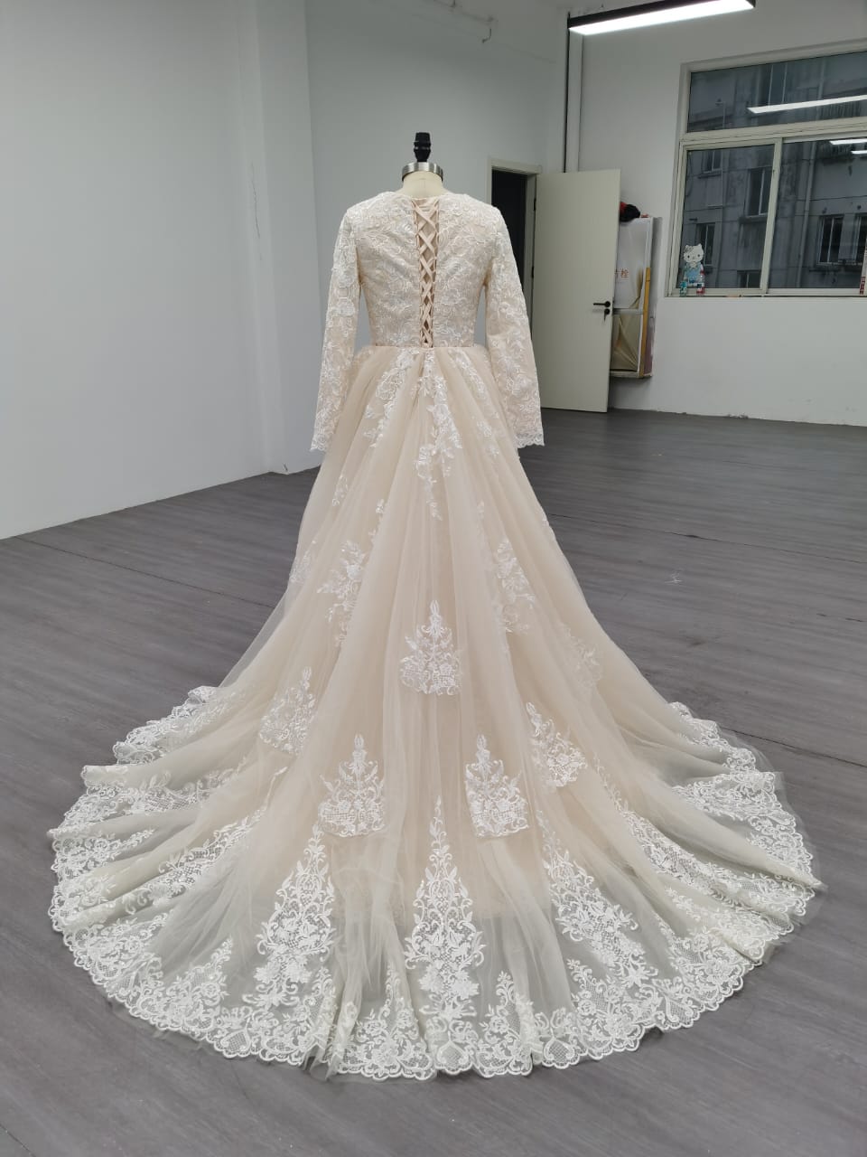 Ariel - Long Sleeve Elegant Mermaid Modest Wedding Dress