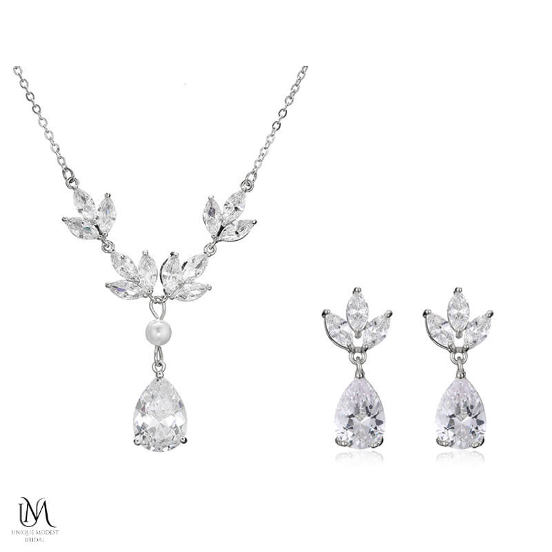 Earrings with Necklace