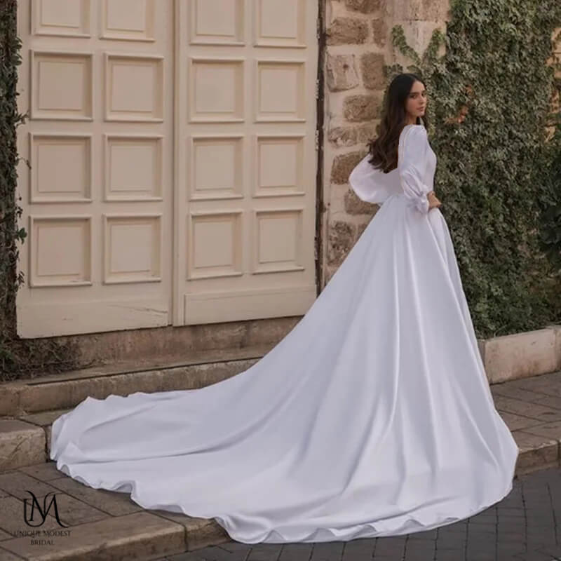 Moon - Elegant Minimalist Chiffon Modest Wedding Dress
