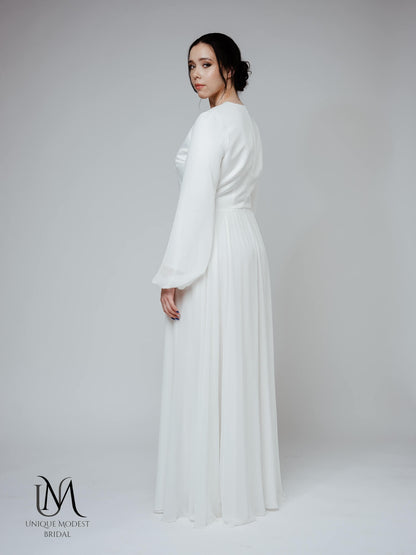 Pearl – Modest Plus-Size Satin Long-Sleeve Wedding Dress