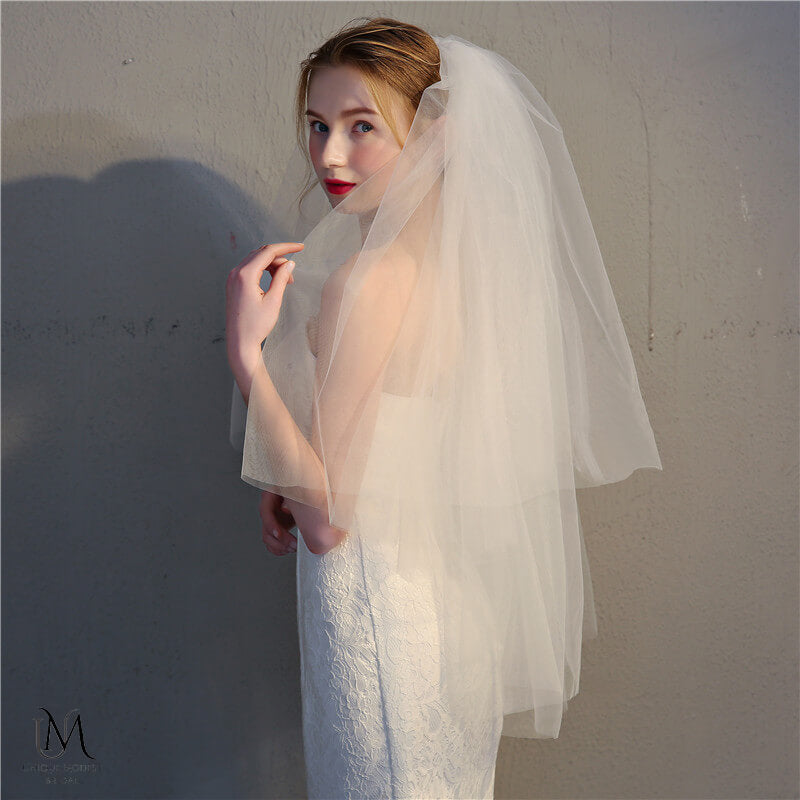 Short Veils